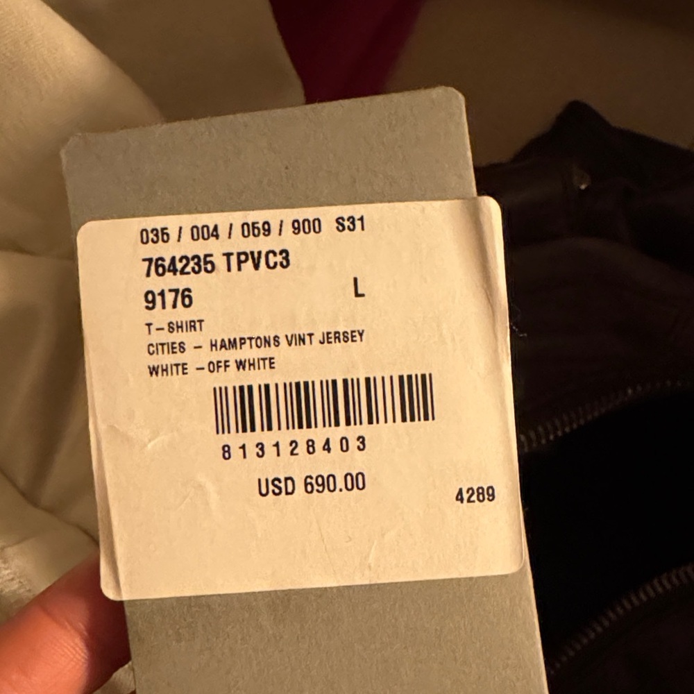 Balenciaga Cream Hamptons T-Shirt - Picture 4 of 7